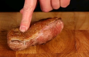 How to tell when a duck breast is cooked