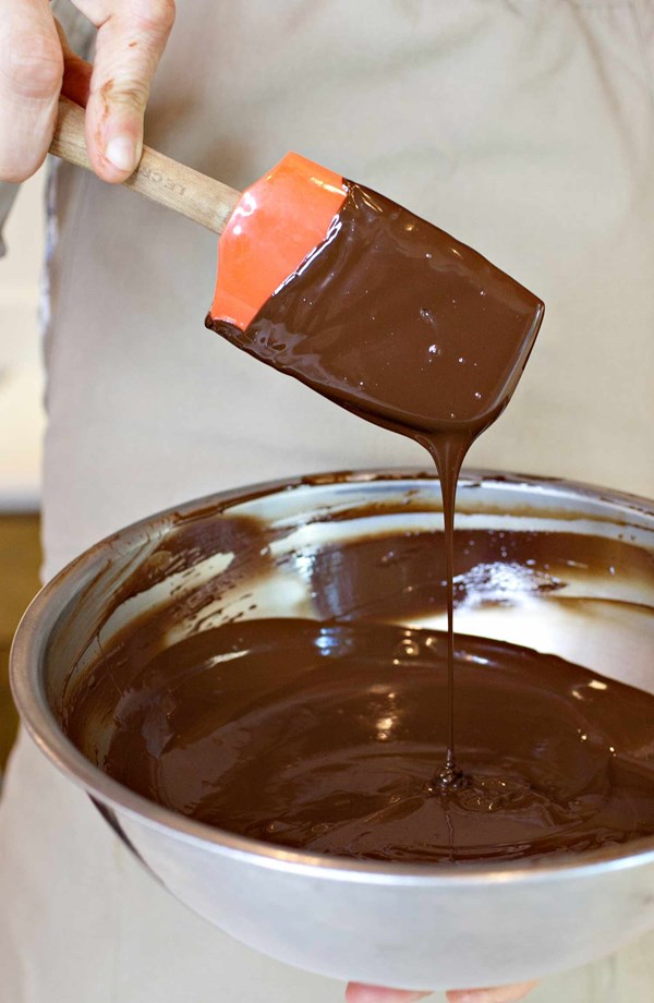 How to temper chocolate