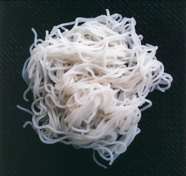 How to use fresh round rice noodles