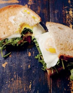 Huck's fried egg sandwich