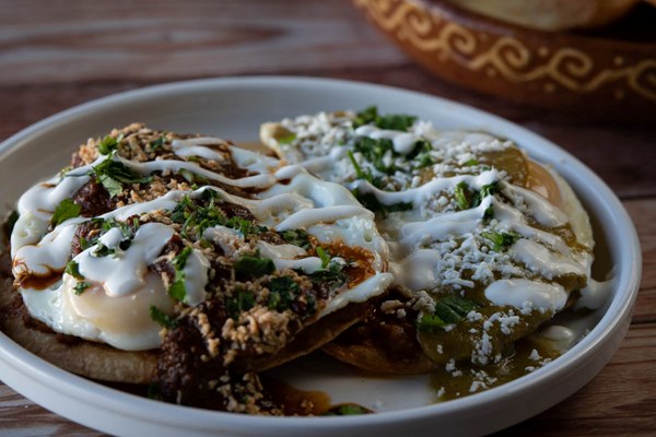 Huevos rancheros divorciados