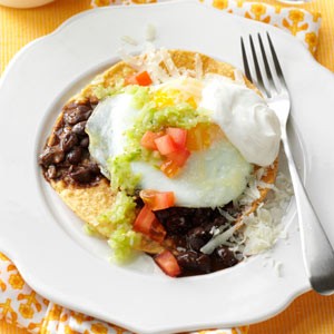 Huevos rancheros with tomatillo sauce
