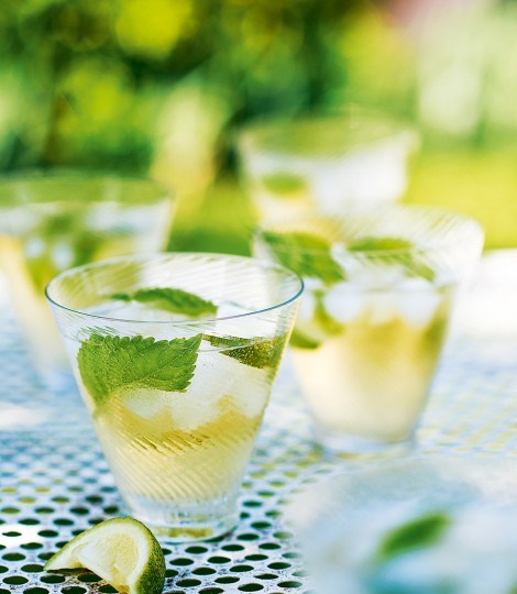 Hugo cocktails