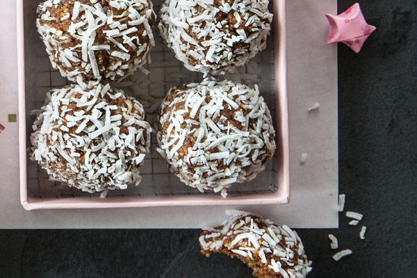Hummingbird bliss balls