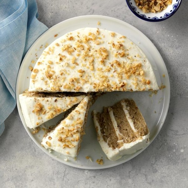 Hummingbird cake