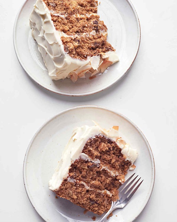 Hummingbird cake