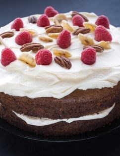 Hummingbird cake