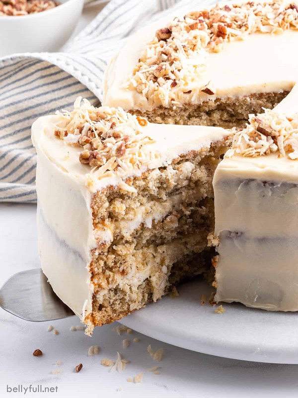 Hummingbird cake
