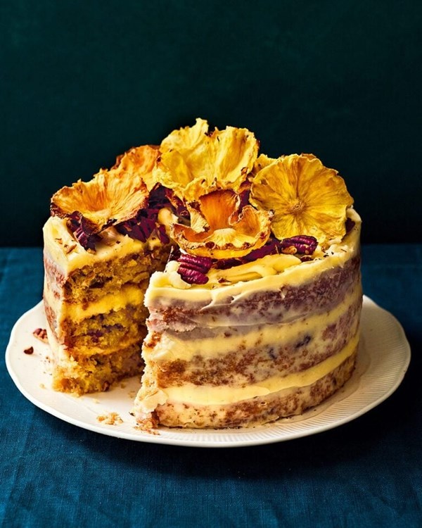 Hummingbird cake