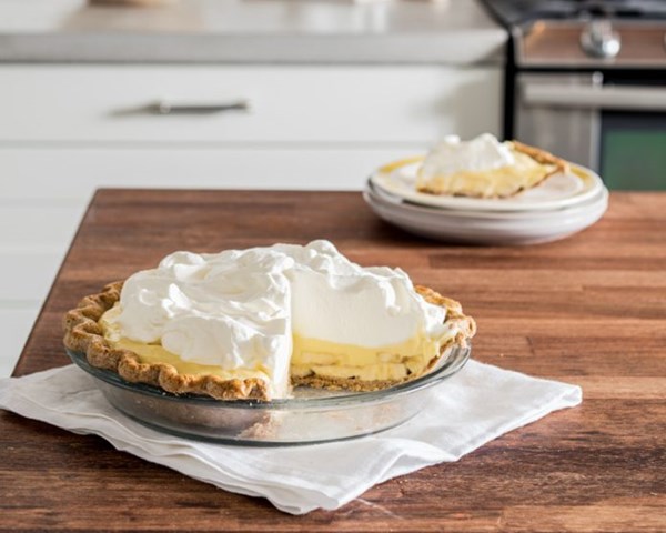 Hummingbird pie [pecan piecrust, buttermilk whipped cream]
