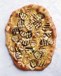 Hummus and grilled-zucchini pizzas