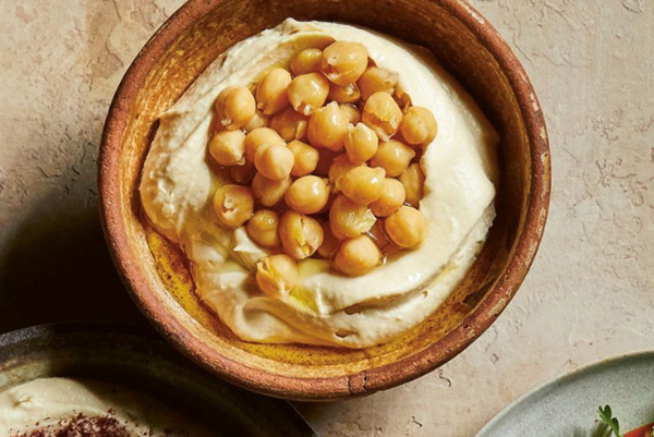Hummus and toppings