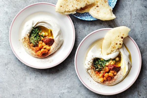 Hummus, harissa and flatbread