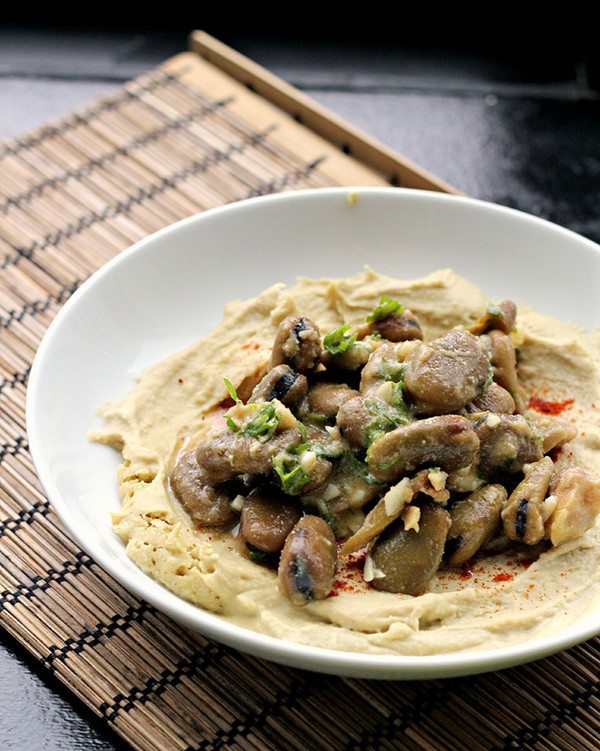 Hummus with ful