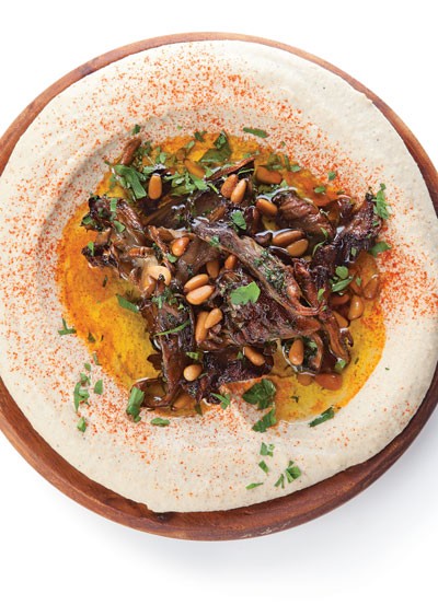 Hummus with hen of the woods mushrooms 