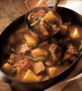 Hungarian beef stew (Gulyás)