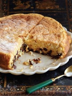 Hungarian lemon & raisin rice cake