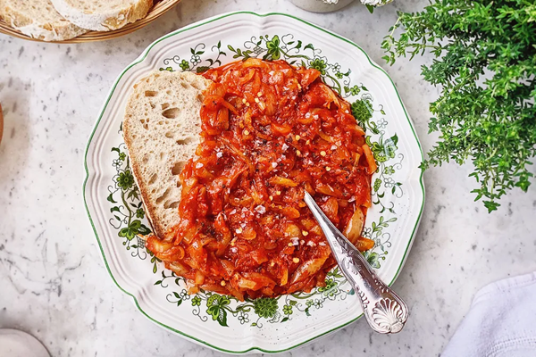 Hungarian pepper stew (Lecsó)