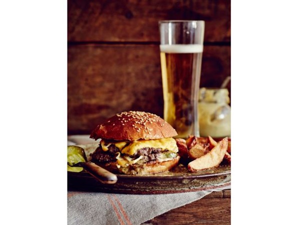 Husk cheeseburger