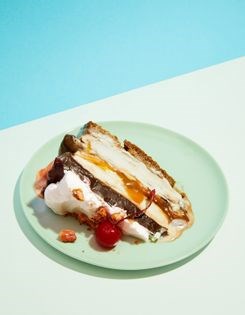 Ice cream cake