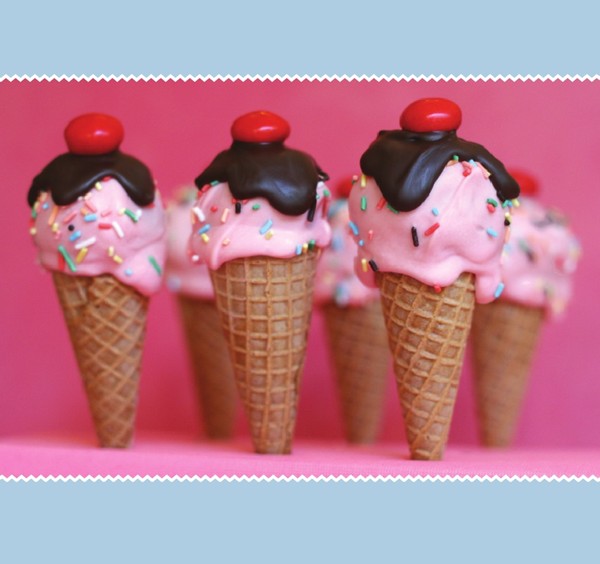 Ice cream cone sundaes