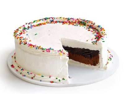 Ice cream crunch cake