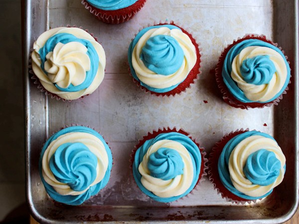 Ice cream filled July 4th cupcakes