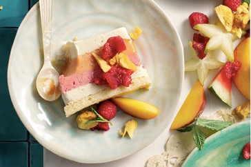 Ice cream layer cake