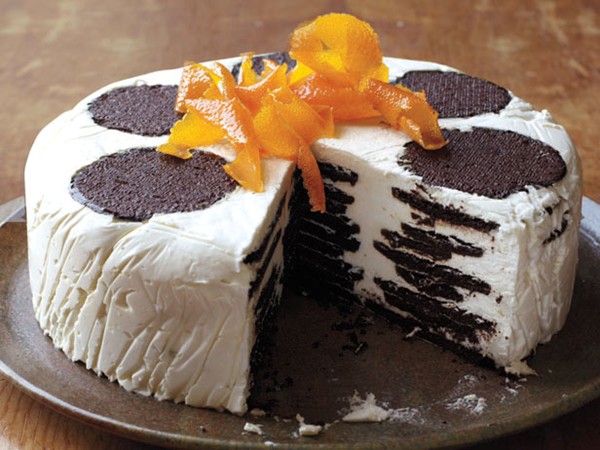 Icebox cake with orange-caramel cream