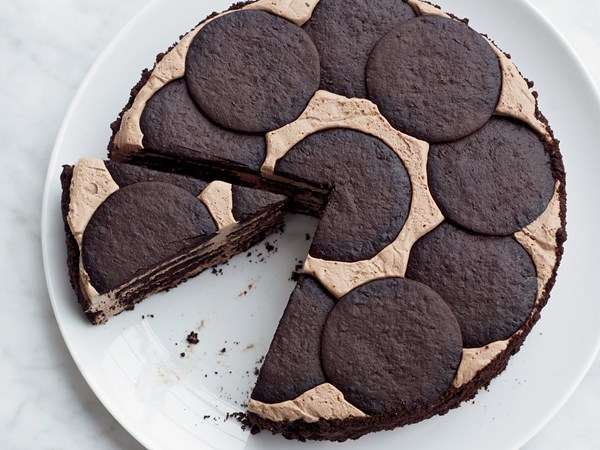 Icebox chocolate cheesecake [Grace Parisi]