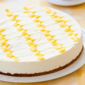 Icebox lemon cheesecake