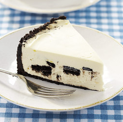 Icebox Oreo cheesecake