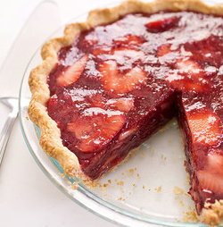 Icebox strawberry pie