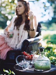 Iced mint and cucumber gin