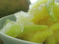 Icy green mangoes (Qíngrénguŏ / 情人果)
