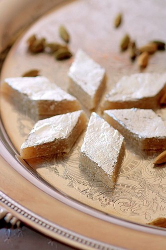 Indian almond cookies