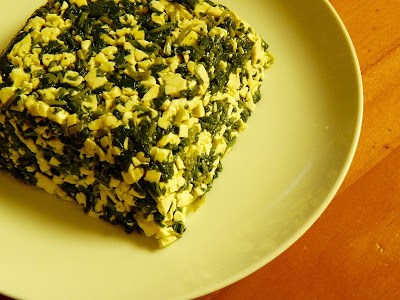 Indian asters with pressed bean curd (Mălántóu bàn dòugān / 馬蘭頭拌豆乾)