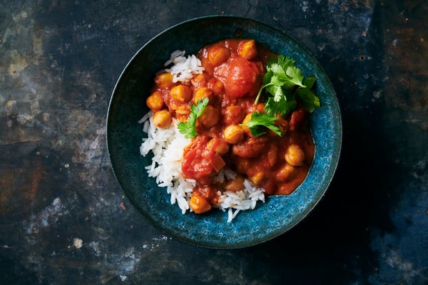 Indian butter chickpeas