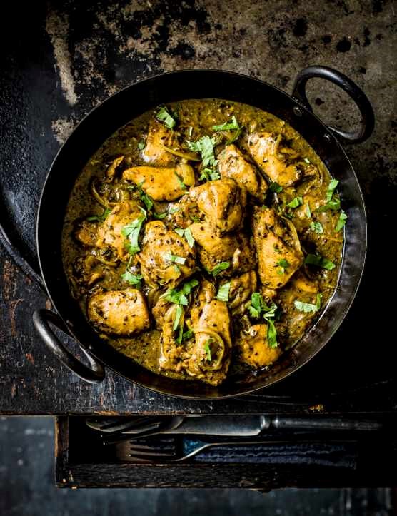 Indian garlic and black pepper chicken
