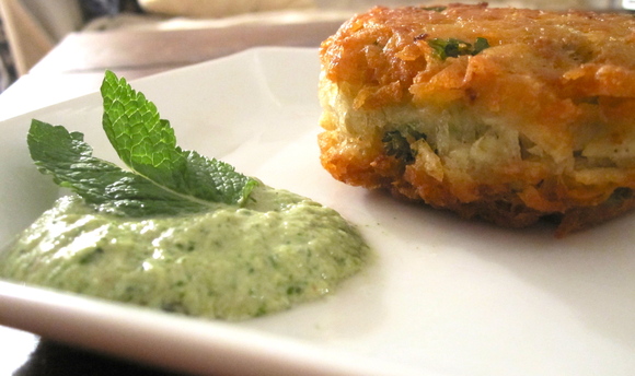 Indian spiced potato pancake with mint & yogurt chutney