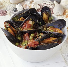 Indian-spiced steamed mussels
