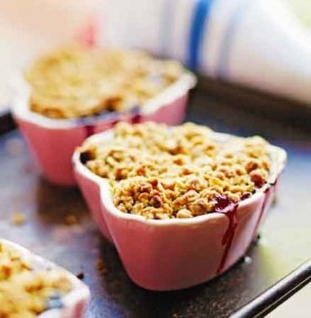 Individual blaeberry [bilberry] crumbles
