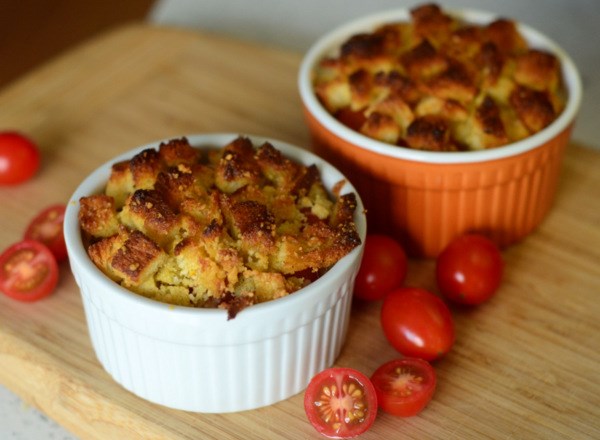 Individual cherry tomato crisps