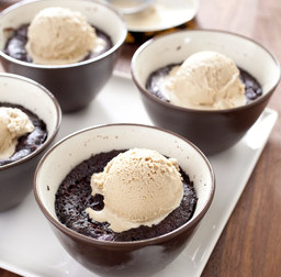 Individual hot fudge pudding cakes