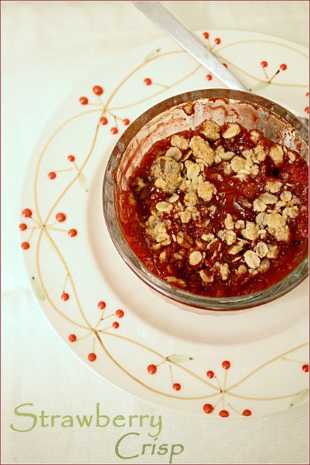 Individual strawberry crisps
