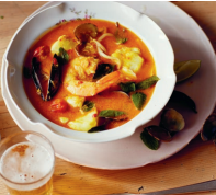 Indonesian fish curry with clams, mussels and beansprouts
