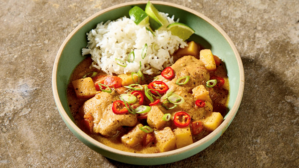 Indonesian soy-braised chicken (Semur ayam)