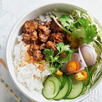 Indonesian-style beef and rice bowls
