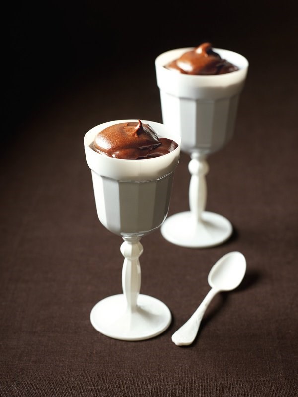 Instant chocolate mousse