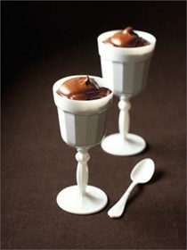 Instant chocolate mousse